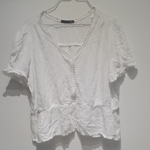 Suzy Shier Top - Picture 2 of 6